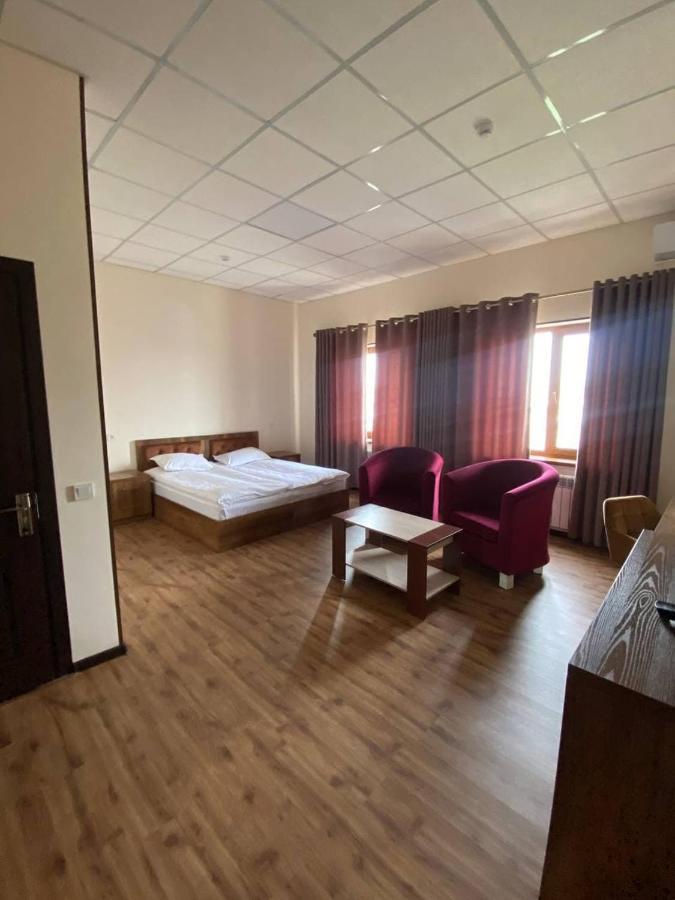 Uzumfermer Hotel & Winery Taşkent Dış mekan fotoğraf
